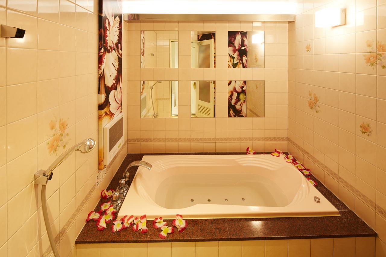 Hotel Venus Neo (Adults Only) Nagoya Exterior photo